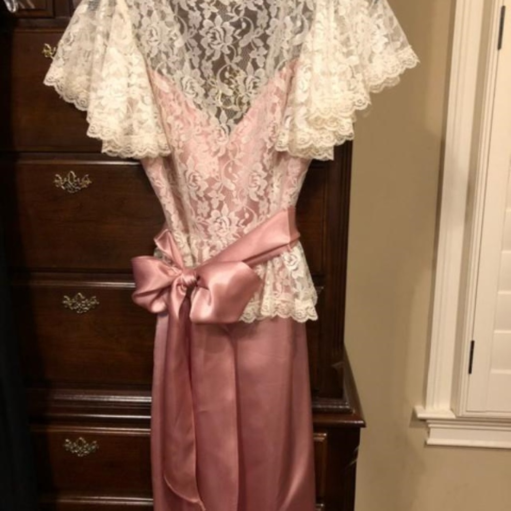 EUC,Jessica McClintock Pink/Cream Satin/Lace Dress